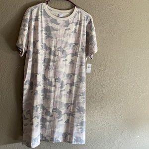 Old navy t shirt dress, large NWT